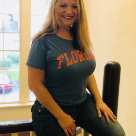 Meet your Posher, Linda - Picture 3 of 4